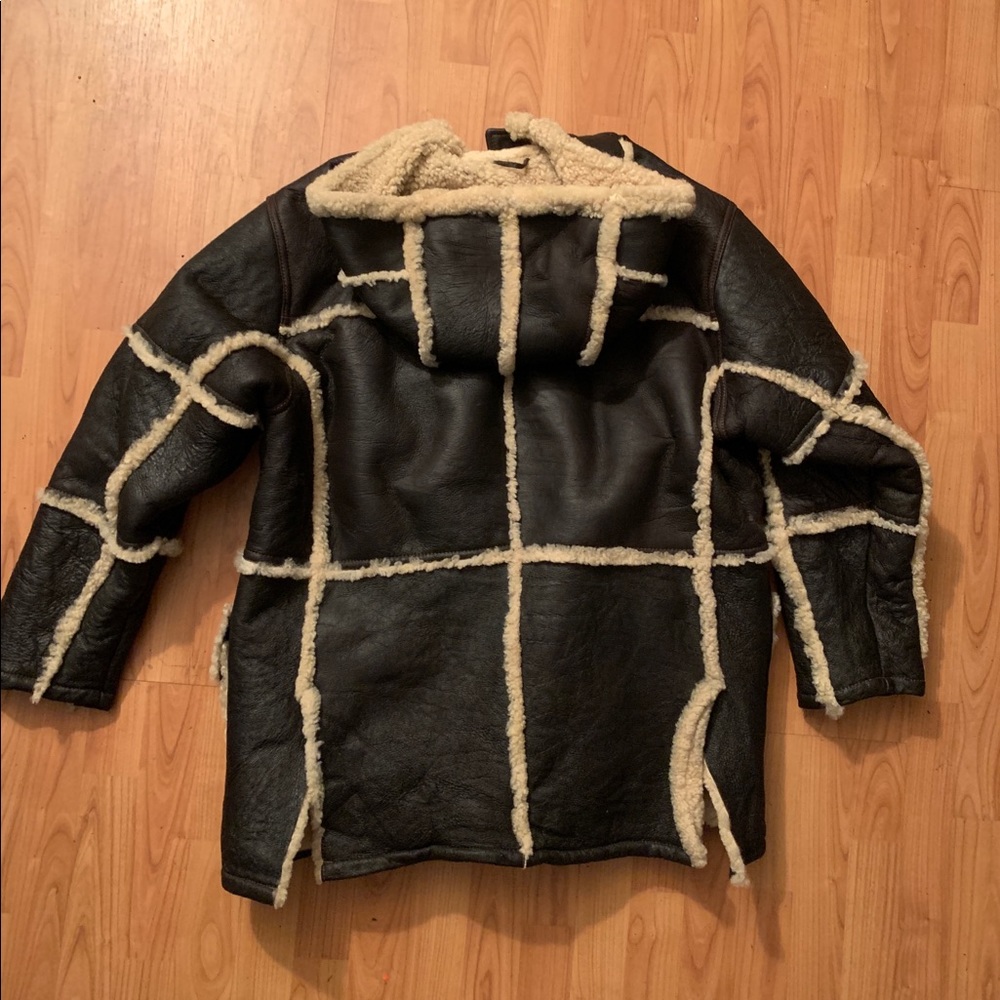 Authentic 100% heavy Shearling - Picture 14 of 14